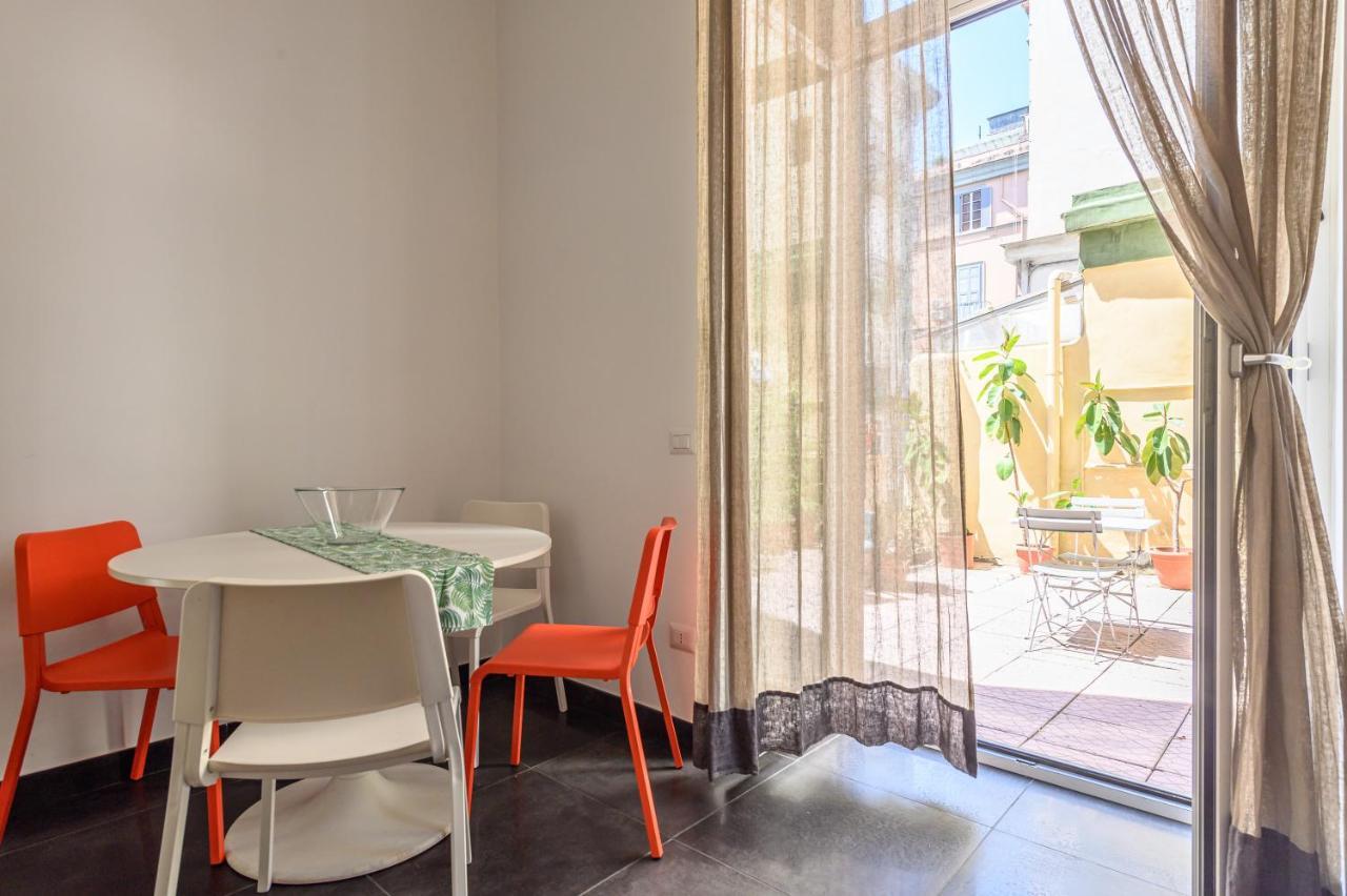 Corso Umberto 153 * Naples